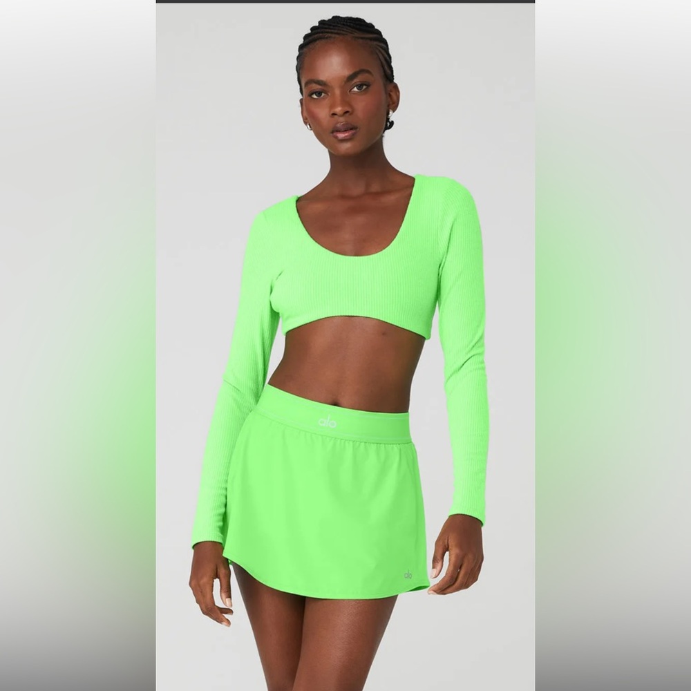 NWT ALO Yoga Ribbed Defined Long Sleeve Bra Green Glow Med *Top Only